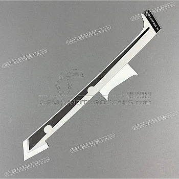 Naklejka na przednią owiewkę (czasza), prawa strona