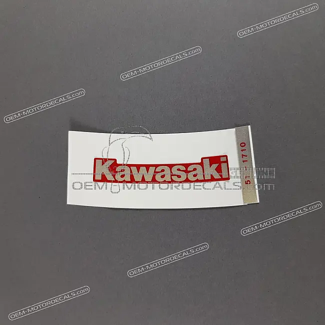 Logotipo KAWASAKI OEM 560511710 en Carenado Superior Kawasaki Ninja ZX-7R