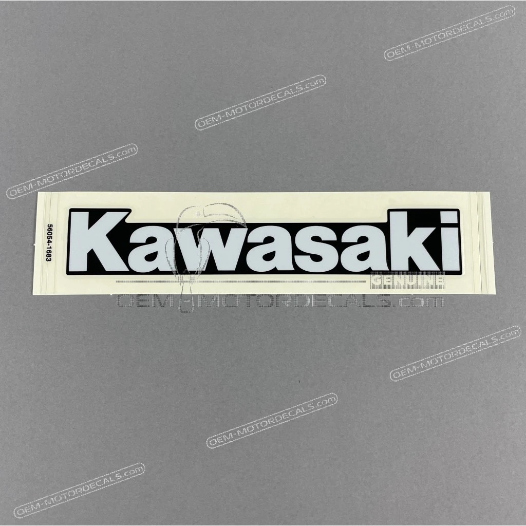 Adesivo logo KAWASAKI per carenatura laterale Kawasaki Versys 650 OEM 560541683