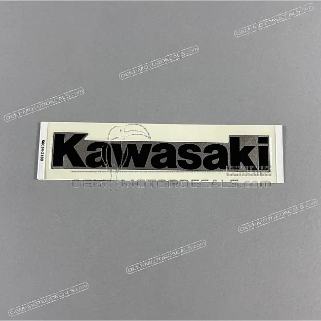 Kawasaki VERSYS 650 Emblema KAWASAKI per fiancata Grafica Logo Originale di Fabbrica OEM 56054-2180