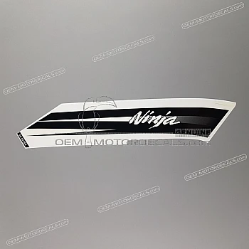 Side cowling decal, right side