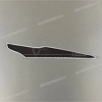 Right fairing stripe, right side