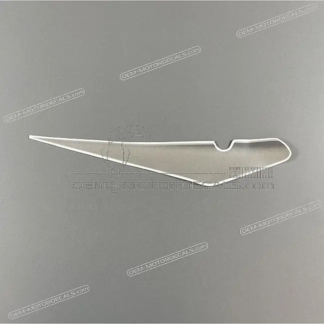 Suzuki-6813524F20DEU