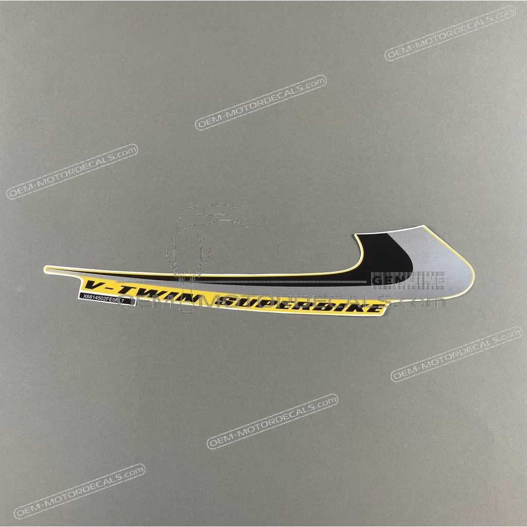 Suzuki-6814502FE0FL7