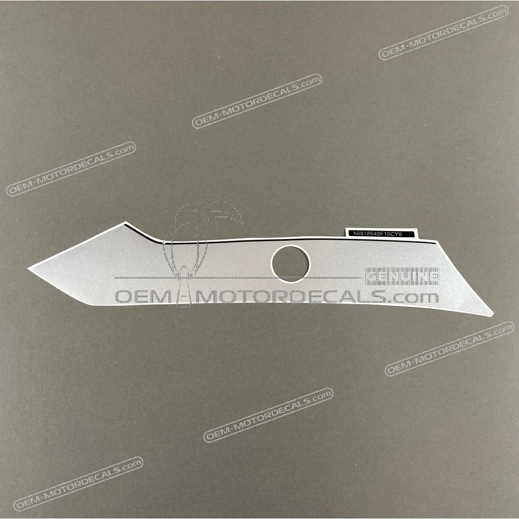 Suzuki-6818540F10CY9