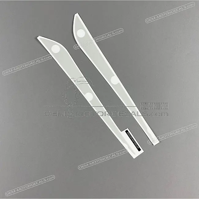 Suzuki-6828040F000JW