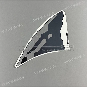 Front cowling decal, right side