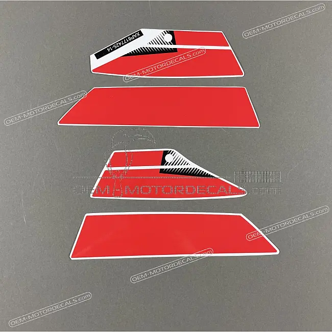 Aprilia-AP8177425-14