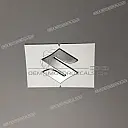 Kraftstofftank-Emblem, Suzuki „S“-Logo