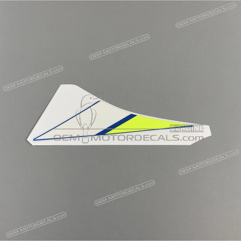 Suzuki-6811620K20BRP