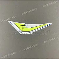 SUZUKI Adesivo carena anteriore superiore, lato destro 68121-20K00-BFD