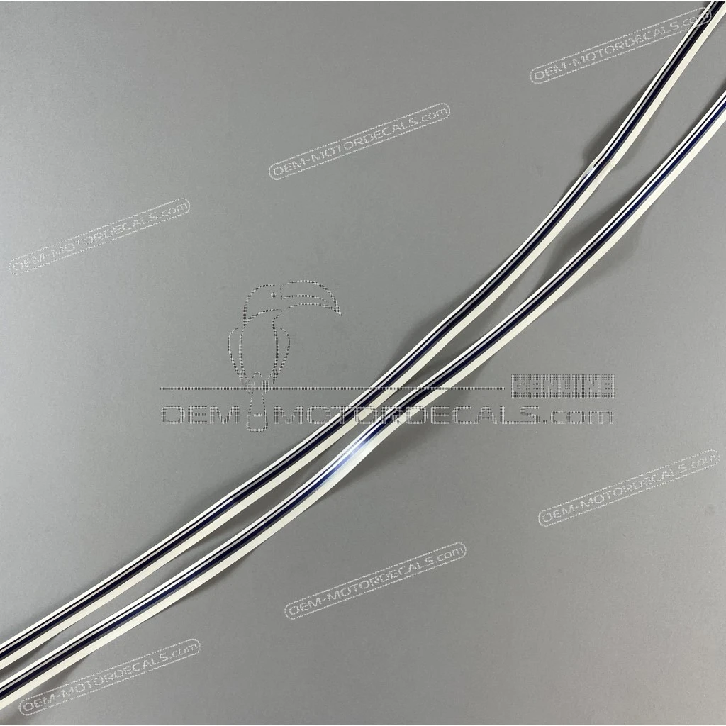 Suzuki-6815010F00JE5