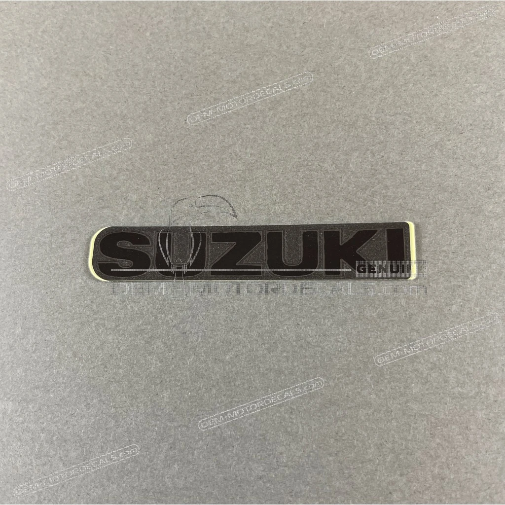 Suzuki SV650 Heckverkleidung SUZUKI Emblem OEM 6817128H10KGL original Motorradgrafik