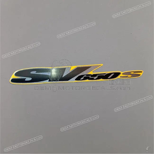 Suzuki SV650S Emblema Carenado Lateral OEM 6818120F00N0K