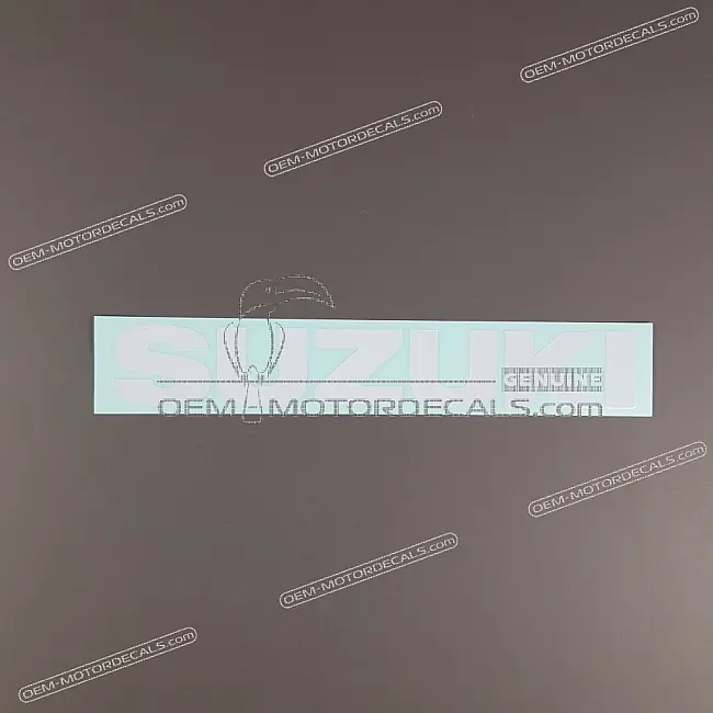 Suzuki GSXR1000 rechte Seitenverkleidung SUZUKI Emblem rechts OEM 6818147HA1YWW