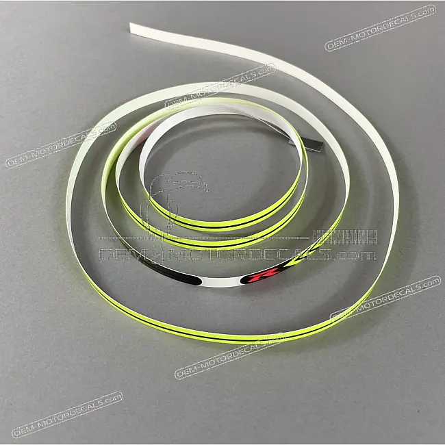 Suzuki GSXR1000 Adesivo cerchio GSX-R anteriore sinistro OEM 6825217K00A29