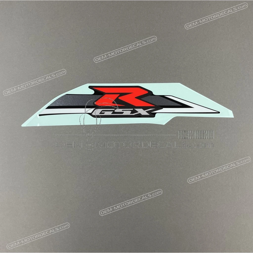 Suzuki-6827517K10BQR