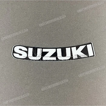 Emblema SUZUKI cupolino anteriore