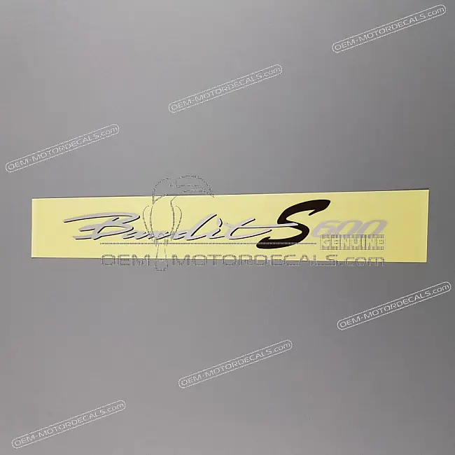Emblema Suzuki GSF600S Bandit BANDIT lateral de carenado OEM 6868126E01E0D