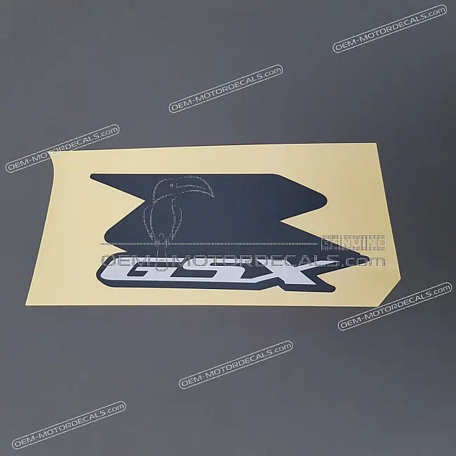 Suzuki GSXR1000 Right Side Fairing GSX-R Emblem Right Side OEM 68681-47H20-CTY