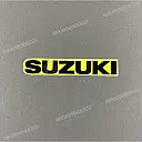 Emblemat SUZUKI na błotnik przedni