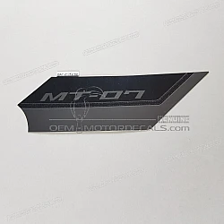 Side cowling decal, right side