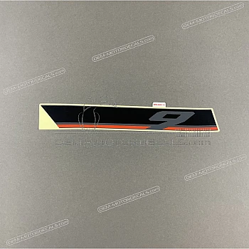 Naklejka na osłonę boczną, lewa strona